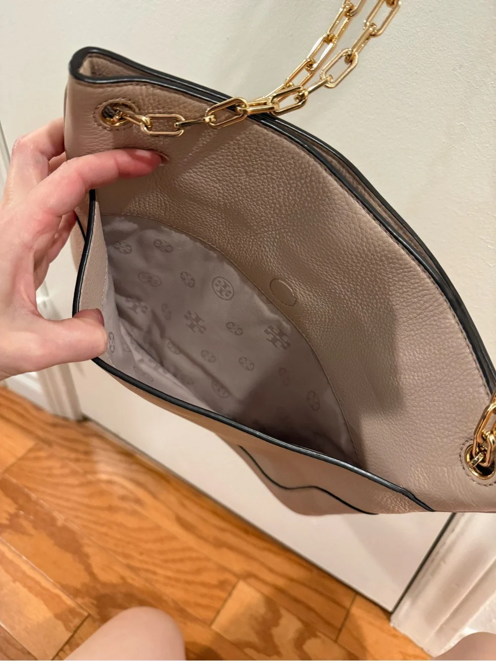 Tory Burch tory burch